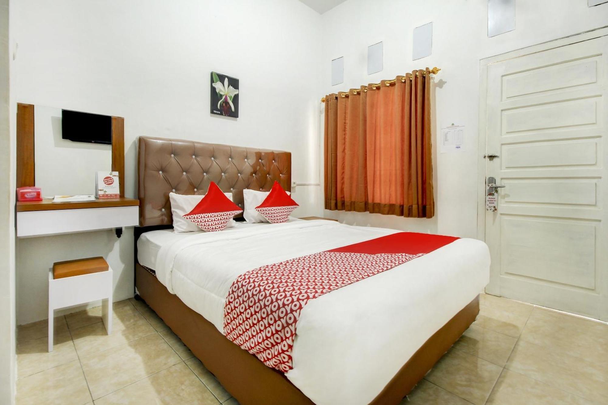Oyo Life 3415 Penginapan Wimane Palembang Exteriör bild