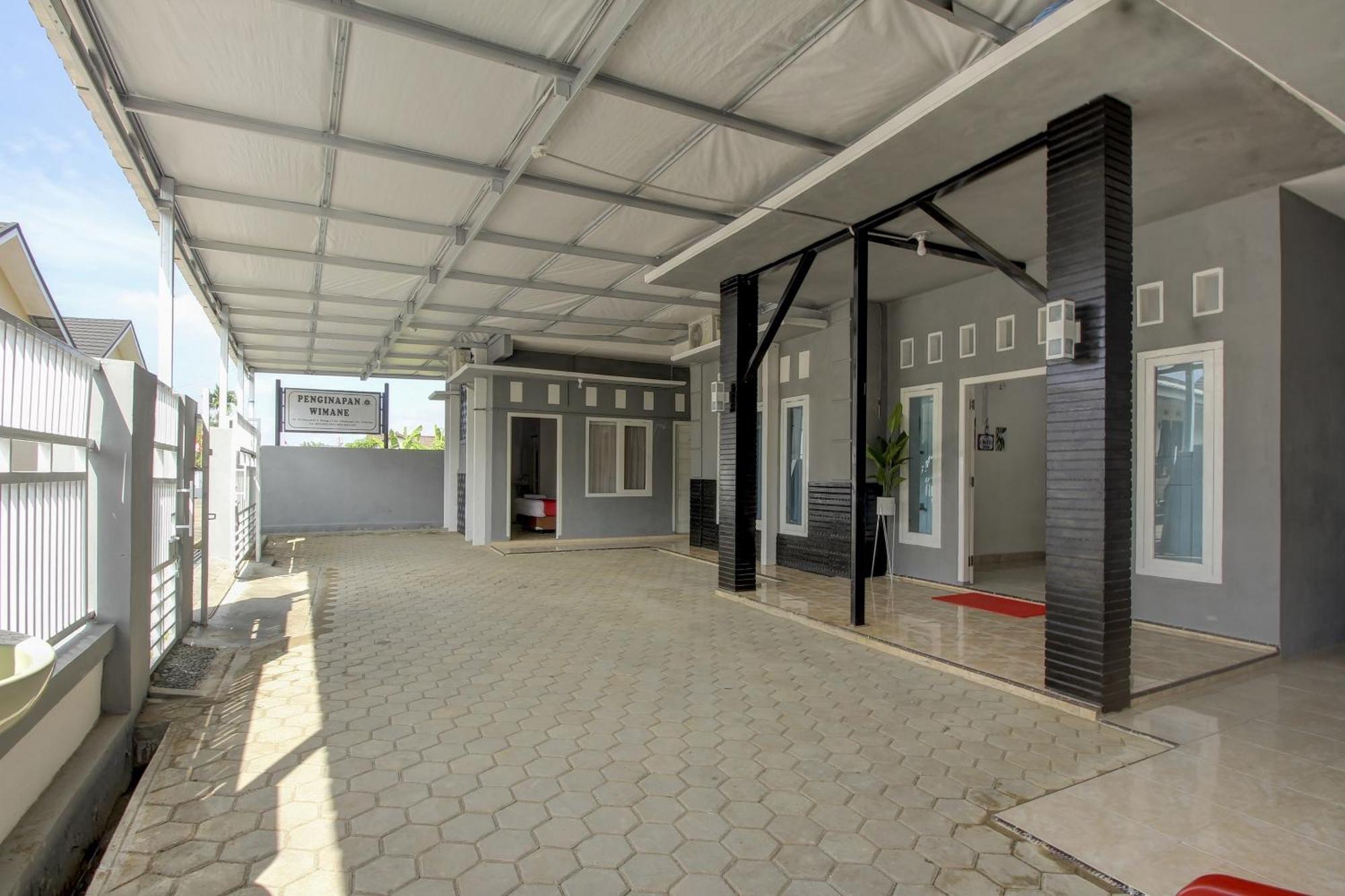 Oyo Life 3415 Penginapan Wimane Palembang Exteriör bild