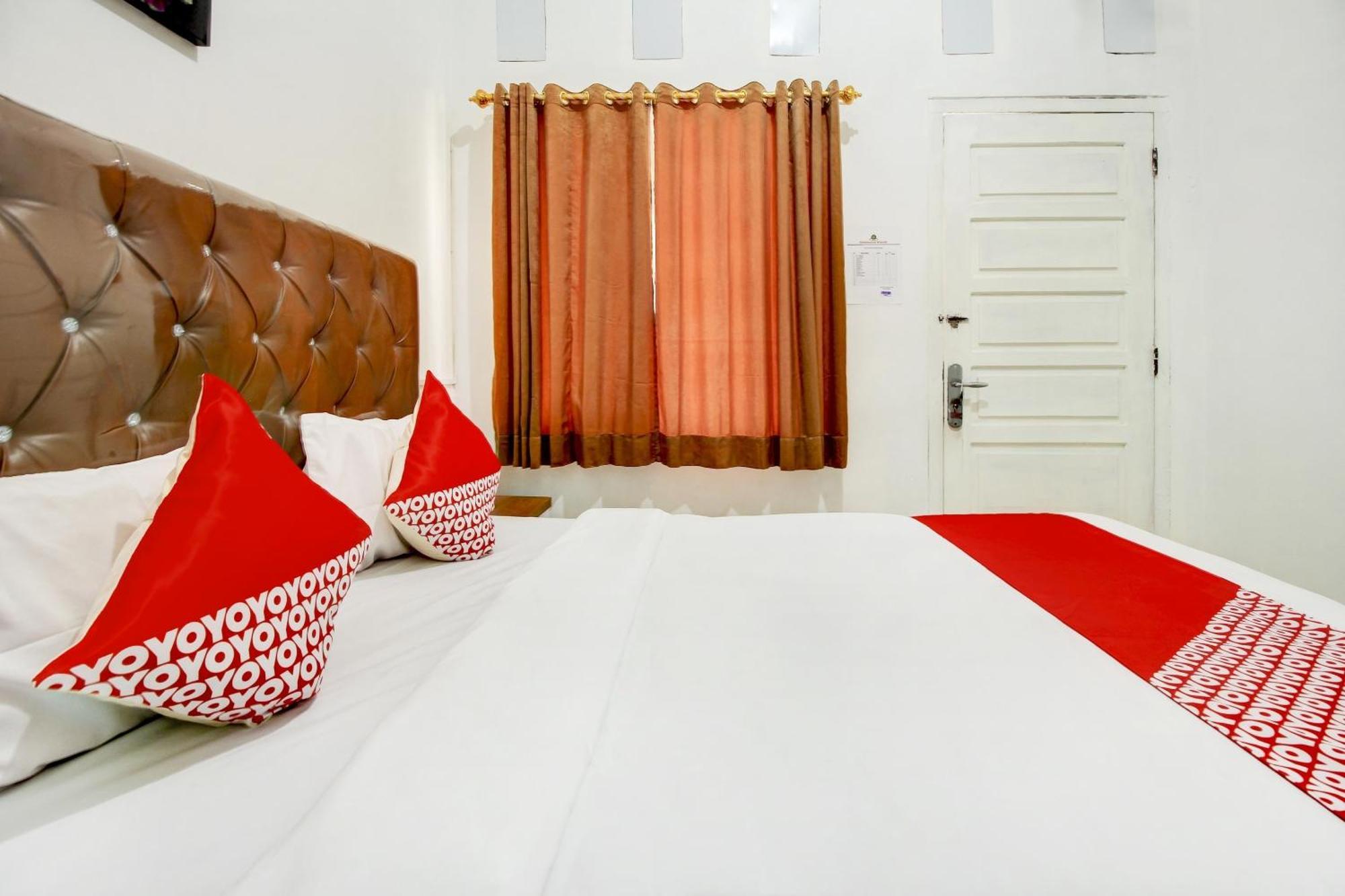 Oyo Life 3415 Penginapan Wimane Palembang Exteriör bild